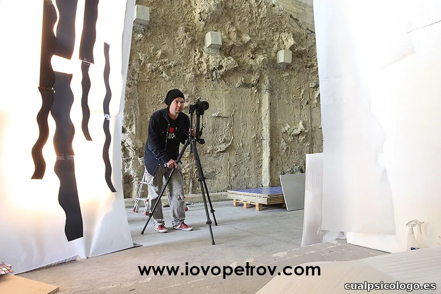 Fotógrafo profesional en Donostia. Iovo Petrov-Fotografía y vídeo para empresas en Guipúzcoa