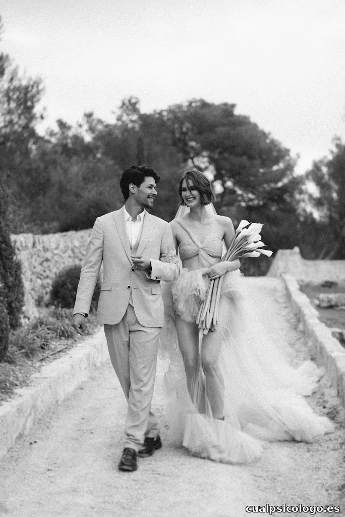 Mireia Cordomí: Wedding photographer