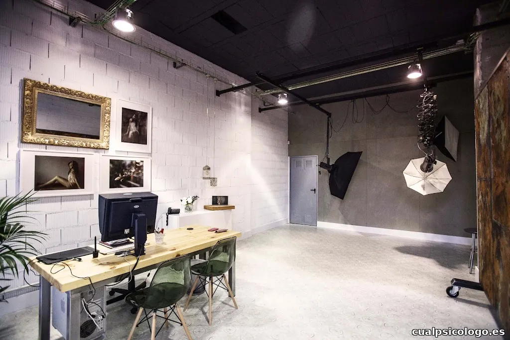 Mar Montull PHOTOGRAPHY