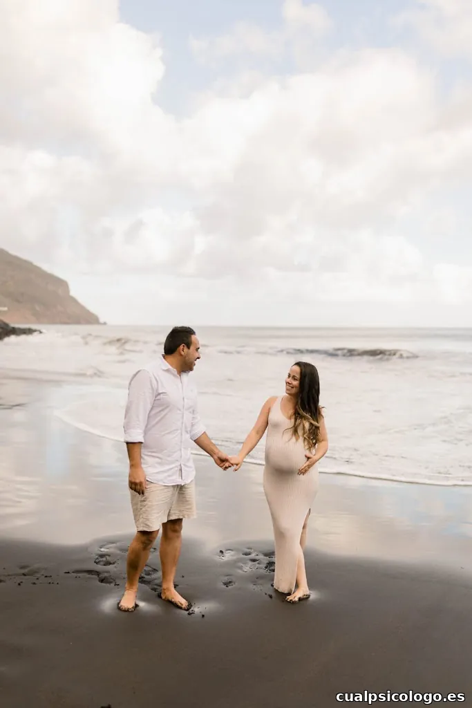 Ana Trujillo - Fotógrafía de embarazo, bebés & familia en Tenerife