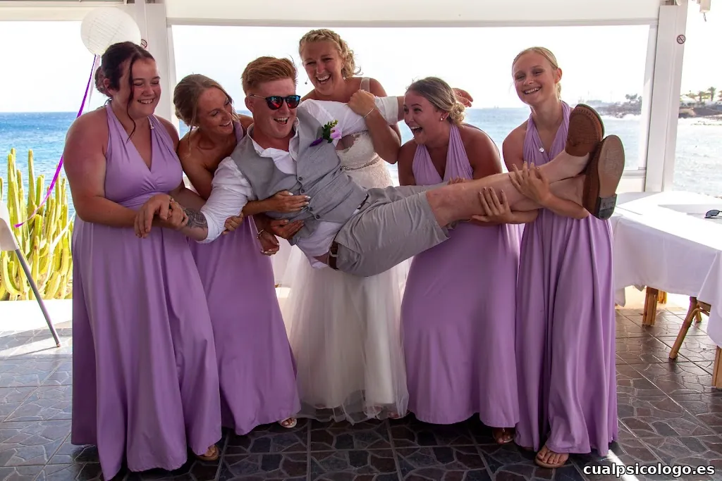 Lanzarote Photographer Charlotte Walton - Weddings, Events, Portraits