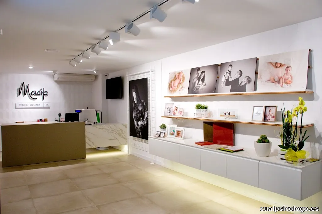 MASIP ESTUDI DE FOTOGRAFÍA